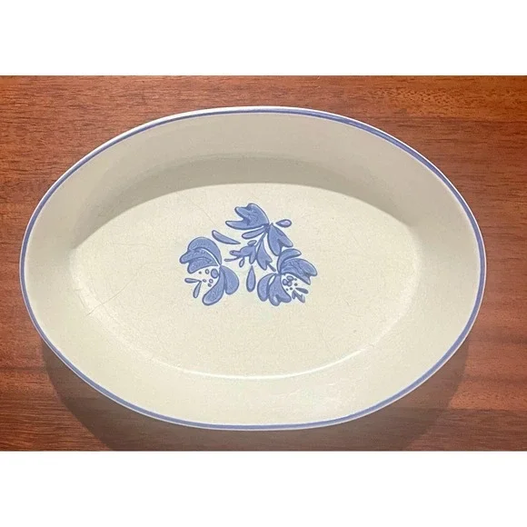 Vintage Pfaltzgraff Yorktowne 12" Platter: Blue Floral Stoneware Serving Dish - Picture 3 of 3
